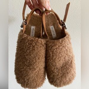 Miista Sherpa Clogs
